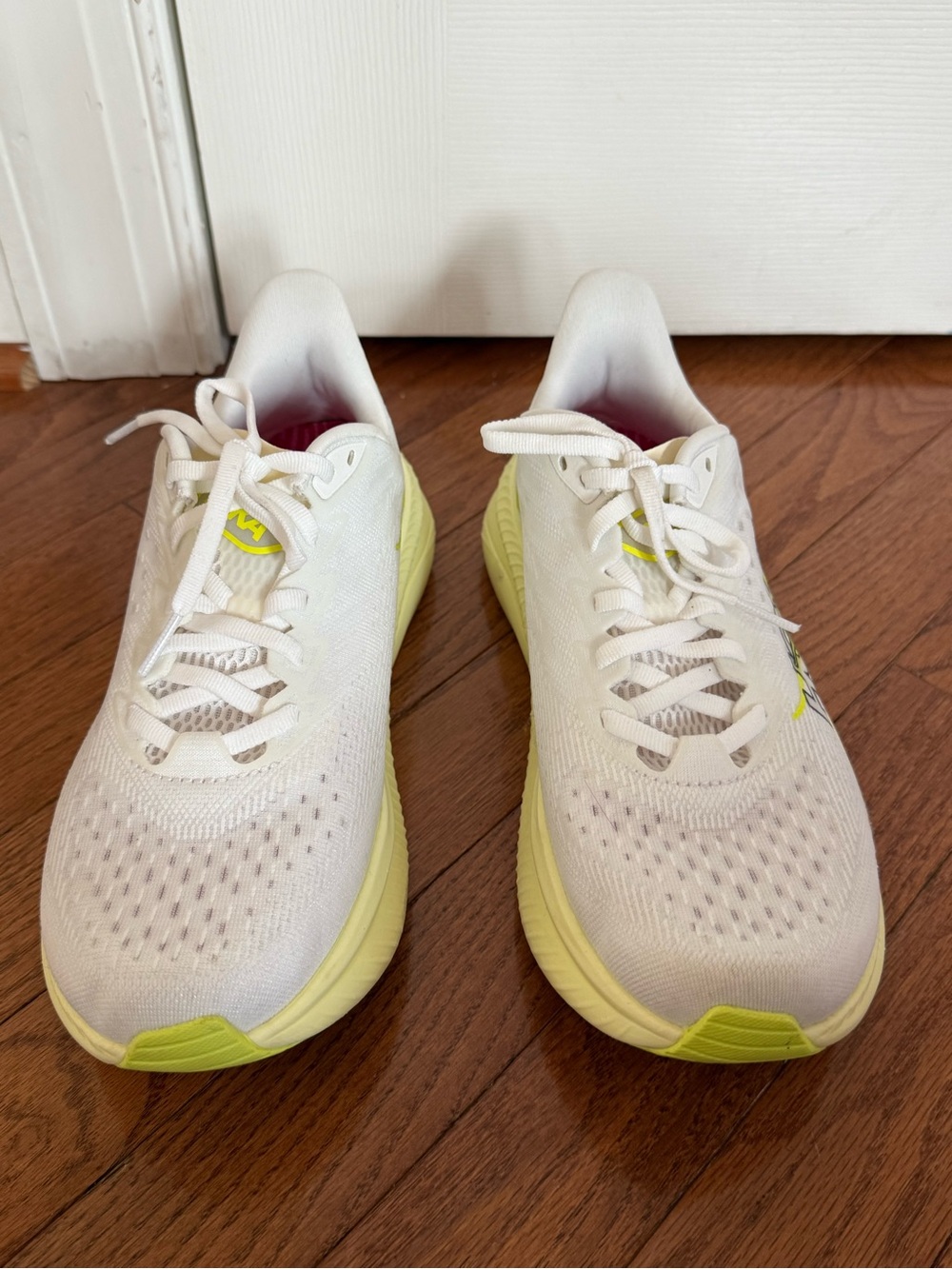 Hoka Size 8 Mach 6 Women's White and Yellow Athletic Running Shoes